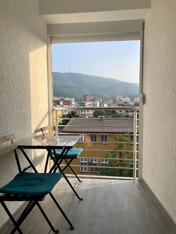 Gallery City Center Apartment Skopje Exteriör bild